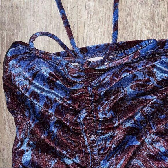 Wild fable Velvet Bodycon Blue Marble Long Sleeve Ruched Mini Dress Medium NWT - Picture 5 of 6